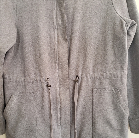 Lady Hathaway sweater/jacket - Picture 3 of 5